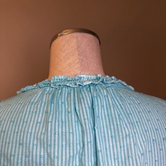 Chico’s Ombre Tunic Top White Aqua Sz 2 EUC Ruffle Resort Wear Coastal Cruise - Picture 13 of 16